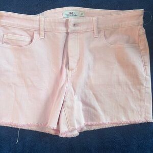 Vineyard Vines women’s pink shorts waist 27 Brand New